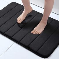 Bath mat with memory foam for maximum comfort - Image 2
